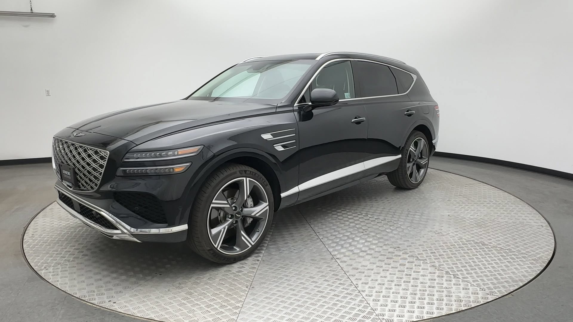 Certified 2026 Genesis GV80 2.5T Prestige AWD/4WD image 4