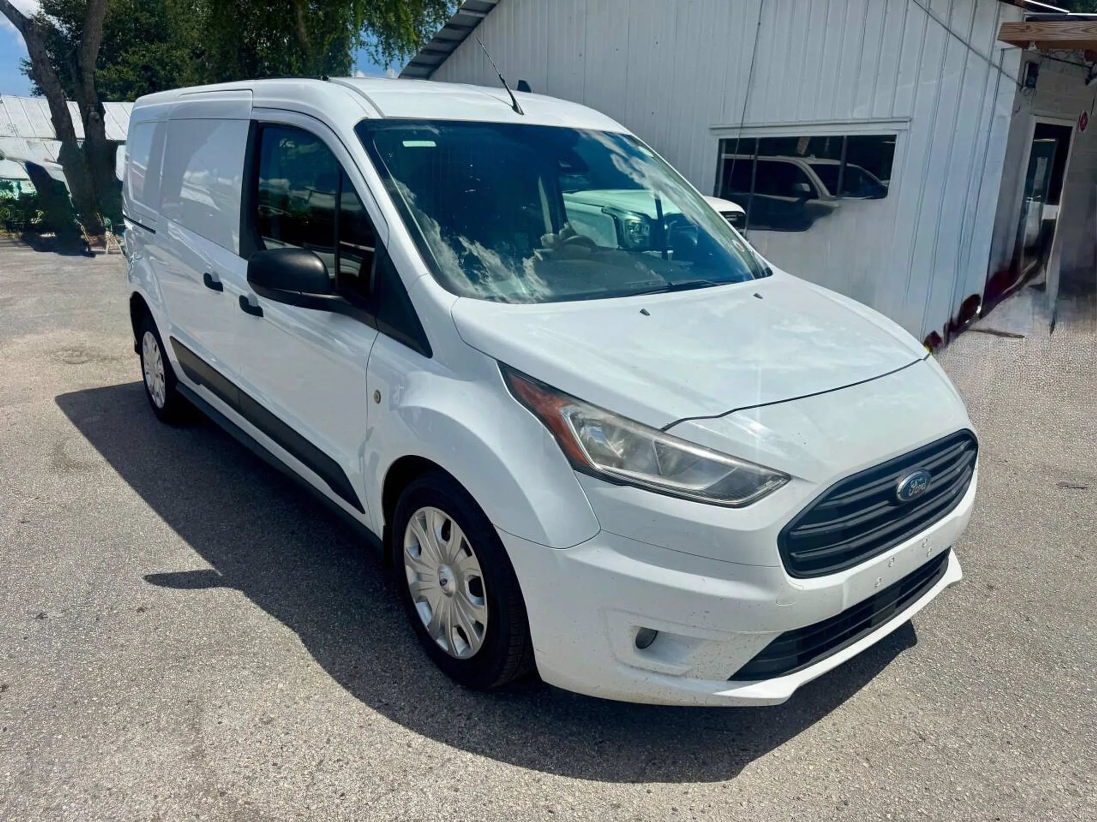 Used 2019 Ford Transit Connect XLT FWD image 17