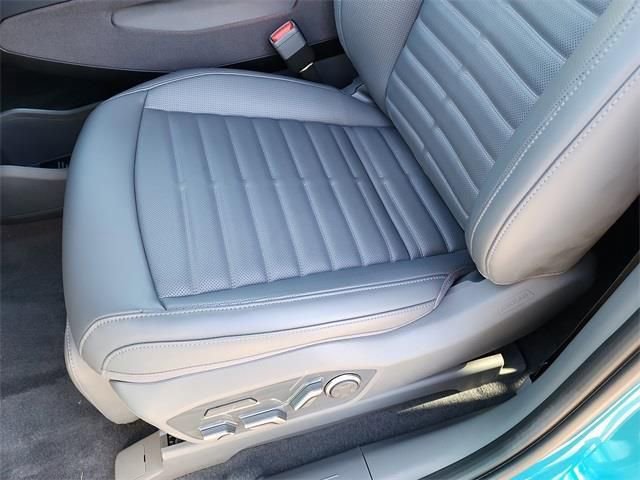 New 2026 Kia EV9 Land image 14