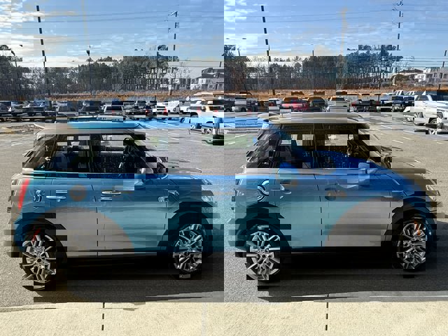 Used 2015 MINI Cooper S image 7