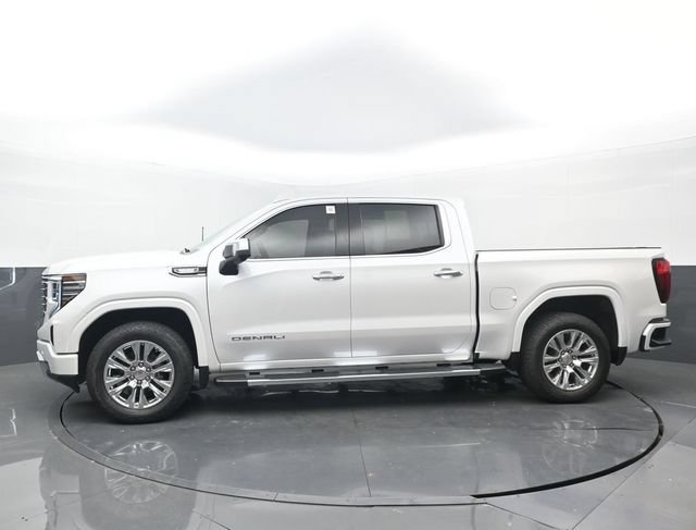 Used 2024 GMC Sierra 1500 Denali w/ Technology Package AWD/4WD image 23