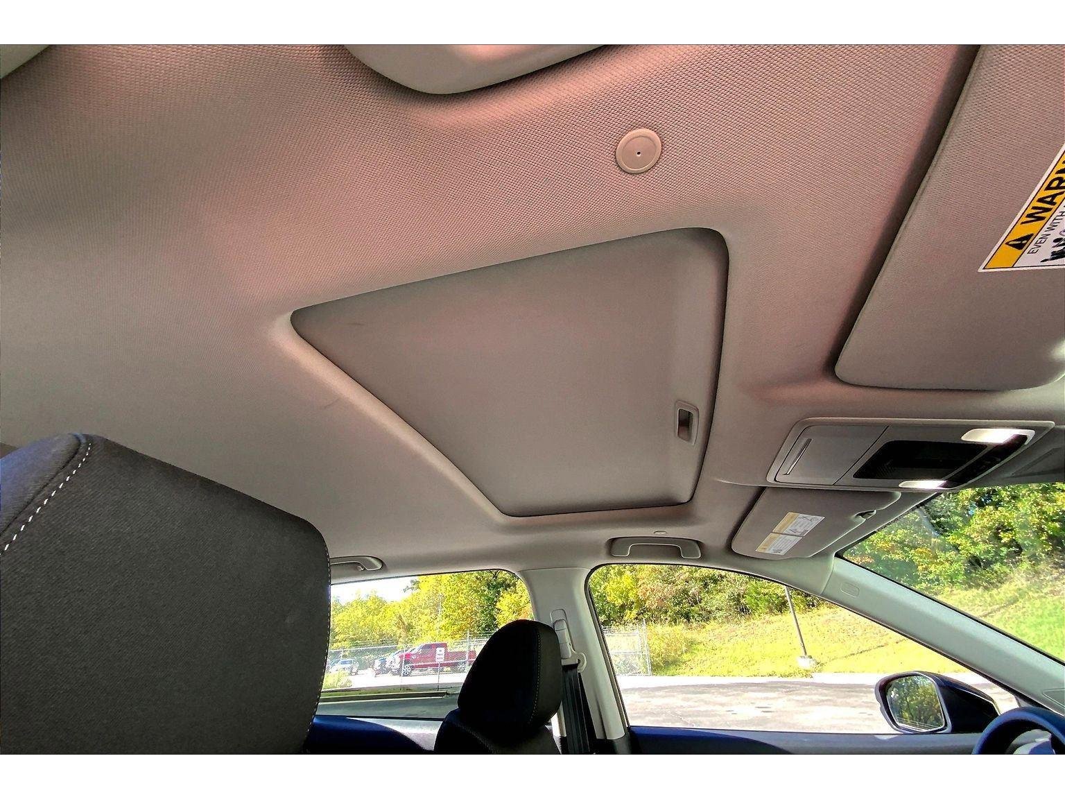 Used 2023 Honda CR-V EX image 21