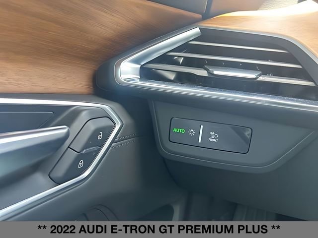 Used 2022 Audi e-tron GT Premium Plus AWD/4WD image 30