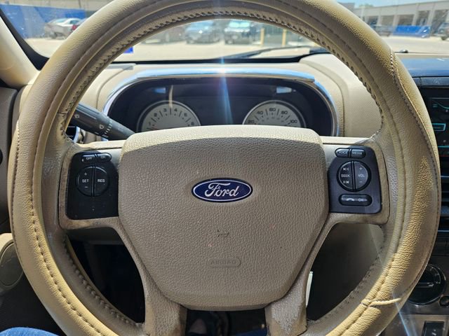 Used 2010 Ford Explorer Sport Trac XLT RWD image 11