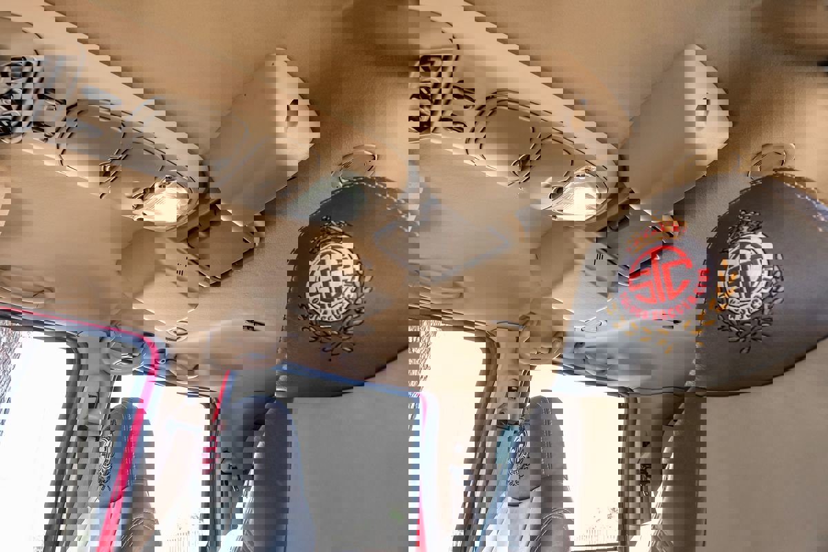 Used 2004 Ford Excursion Eddie Bauer image 22