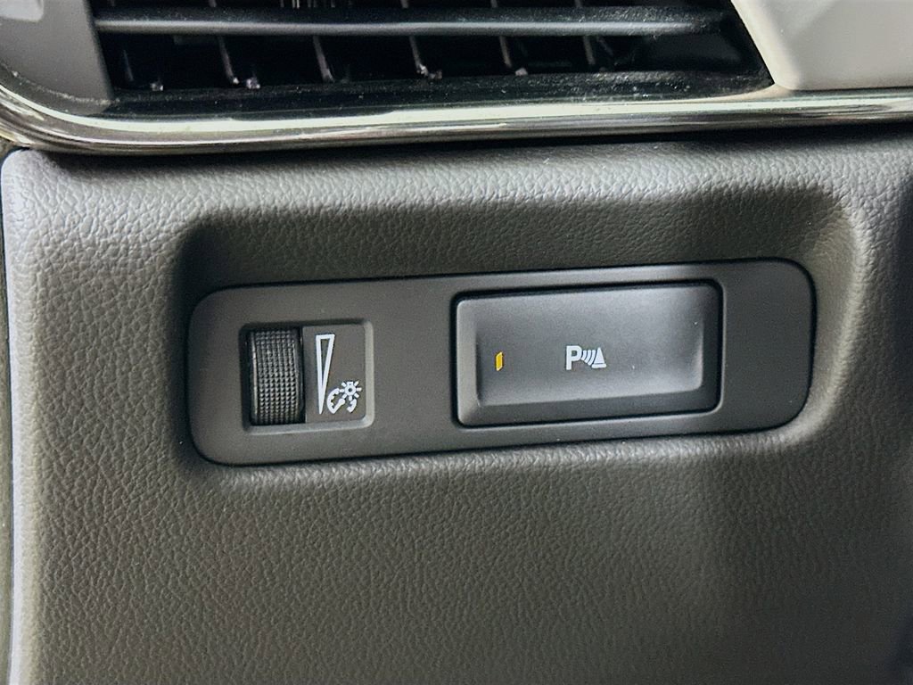 Used 2016 Cadillac ATS Luxury RWD image 12