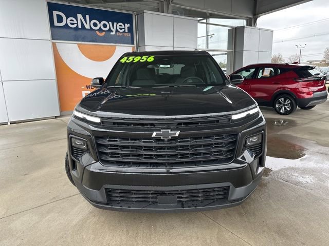 New 2026 Chevrolet Traverse LT w/ Midnight/Sport Edition image 4