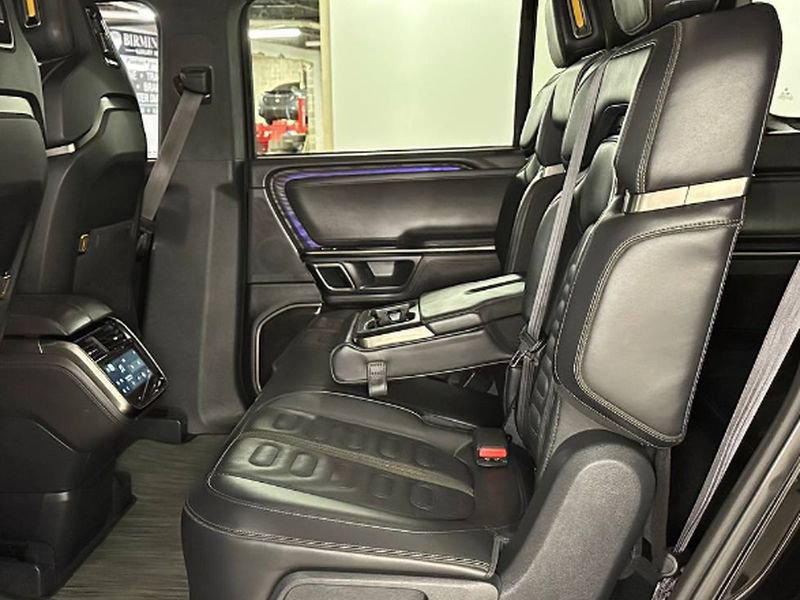 Used 2022 Rivian R1S Launch Edition image 21