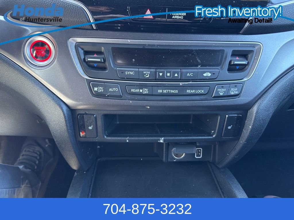 Used 2022 Honda Pilot Sport image 26