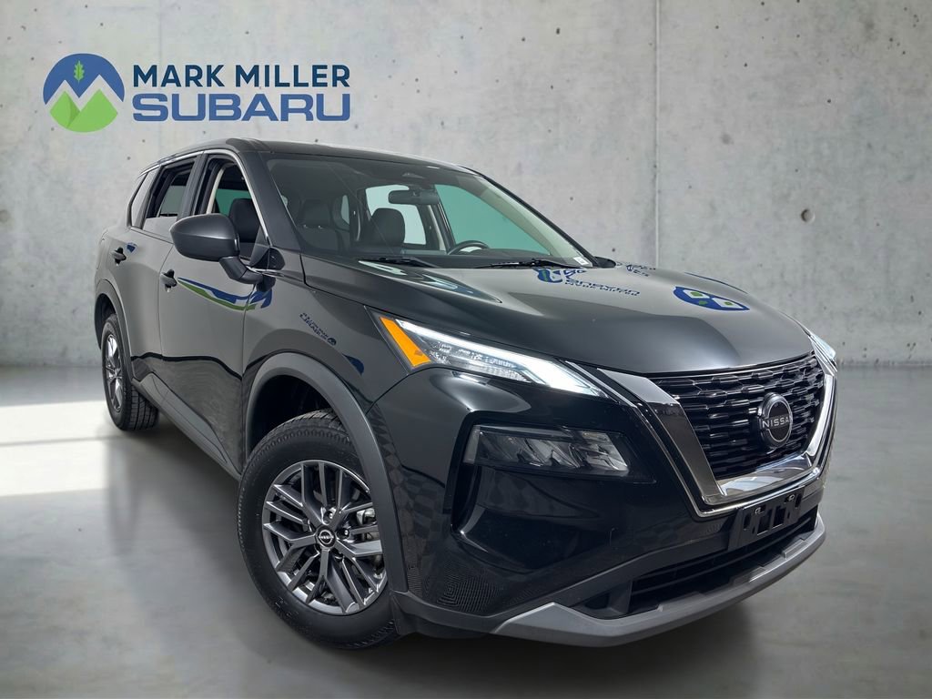 Used 2023 Nissan Rogue S AWD/4WD image 1