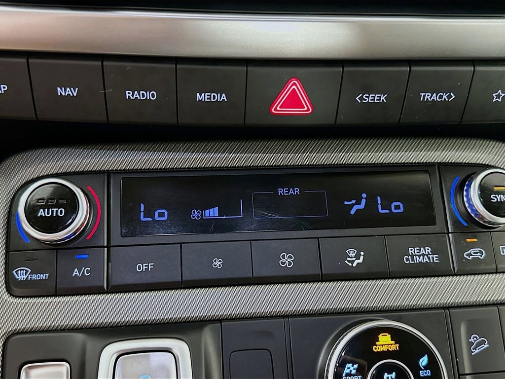 Used 2024 Hyundai Palisade SEL image 16