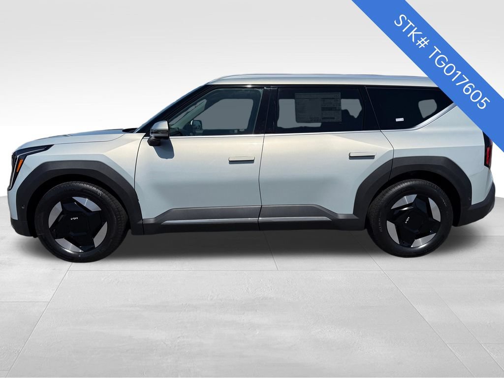 New 2026 Kia EV9 Wind AWD/4WD image 4
