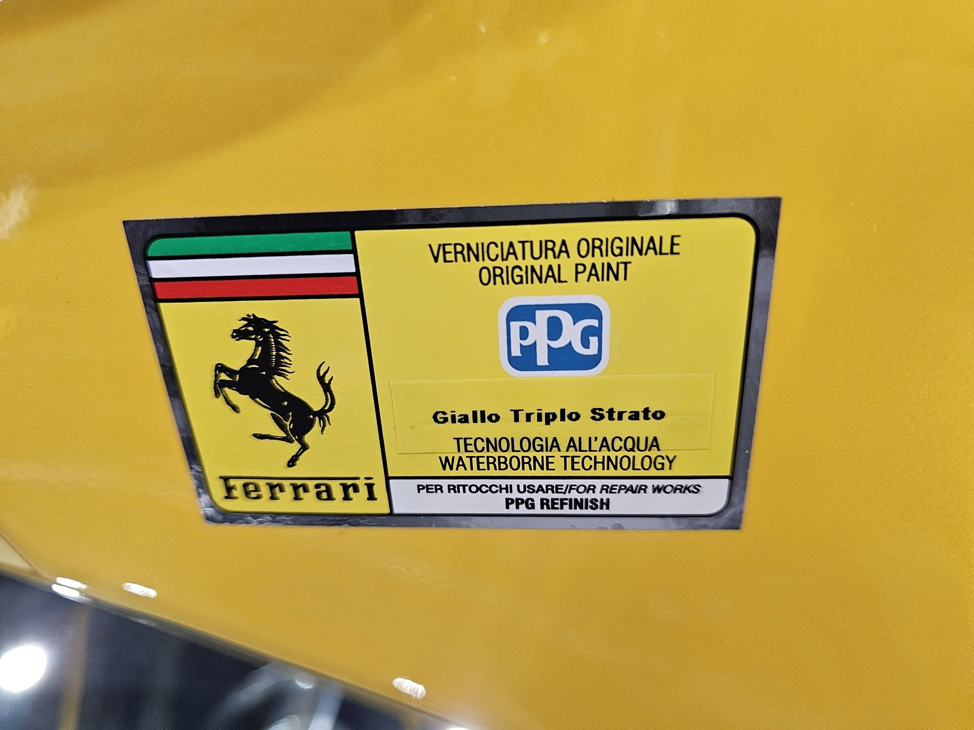 Used 2022 Ferrari F8 Tributo image 40