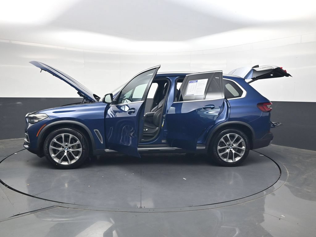 Used 2020 BMW X5 xDrive40i w/ Convenience Package AWD/4WD image 40