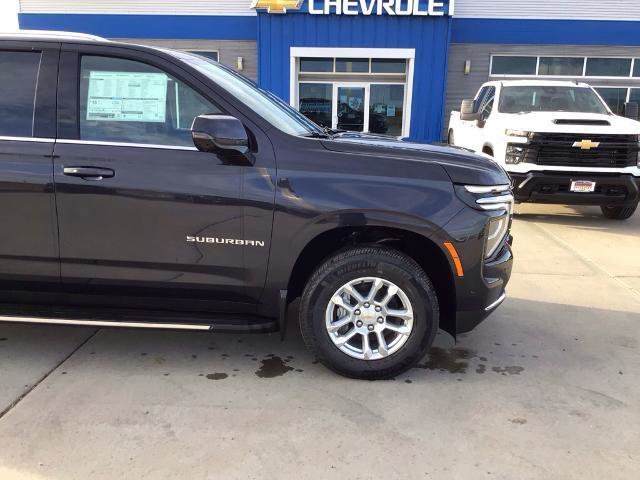 New 2026 Chevrolet Suburban LT image 19