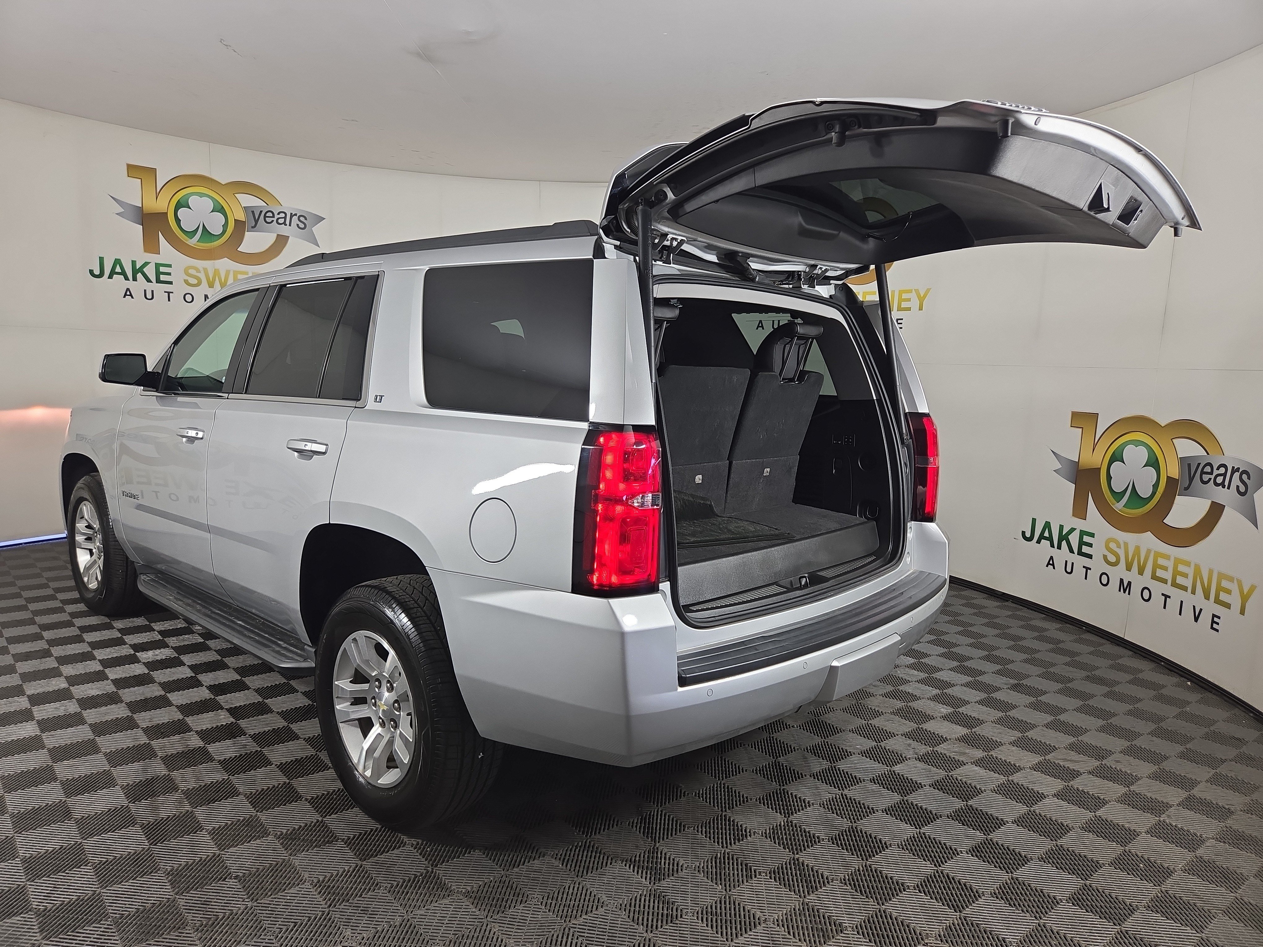Certified 2016 Chevrolet Tahoe LT w/ Luxury Package AWD/4WD image 35