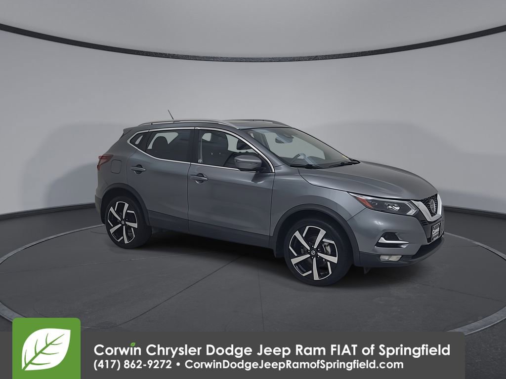 Used 2021 Nissan Rogue Sport SL w/ Premium Package AWD/4WD image 2