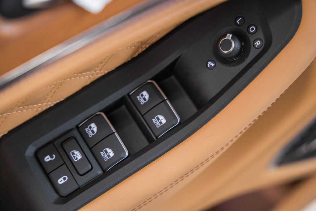 New 2025 Jeep Grand Cherokee Summit image 41