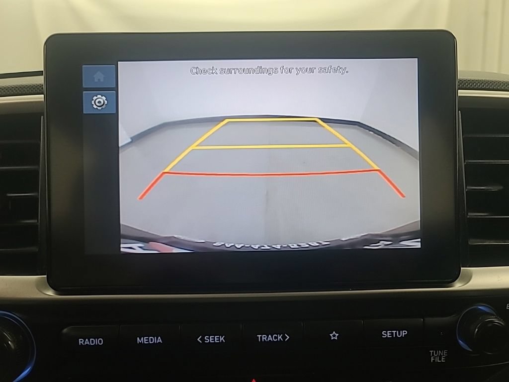Used 2024 Hyundai Venue SE FWD image 31