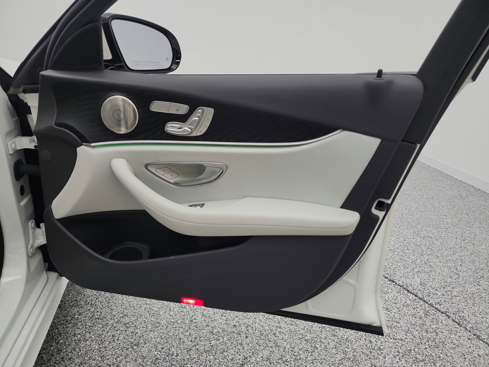 Certified 2022 Mercedes-Benz E 350 Sedan image 35