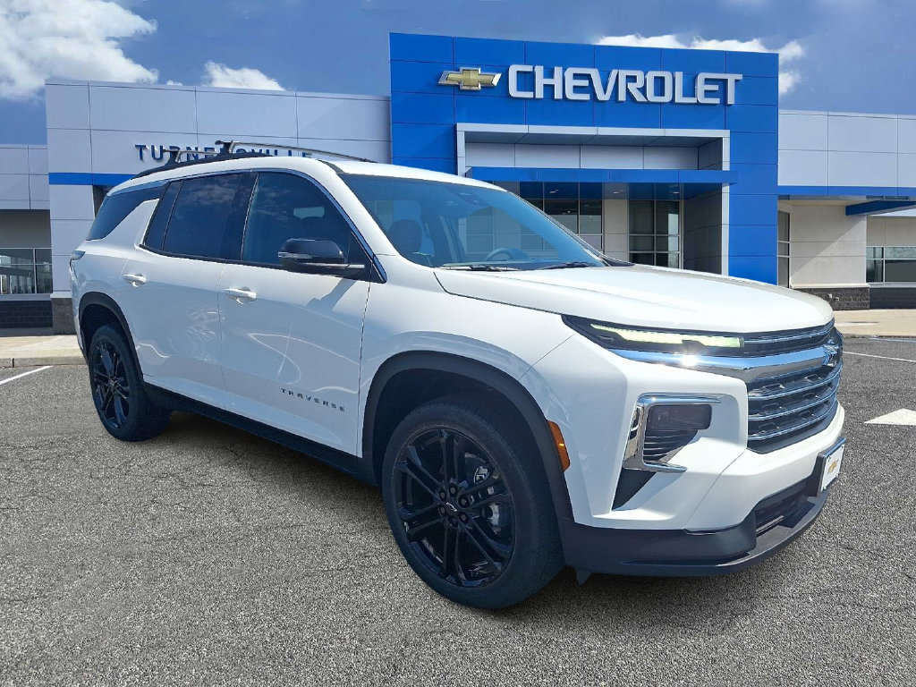 New 2026 Chevrolet Traverse LT FWD image 2