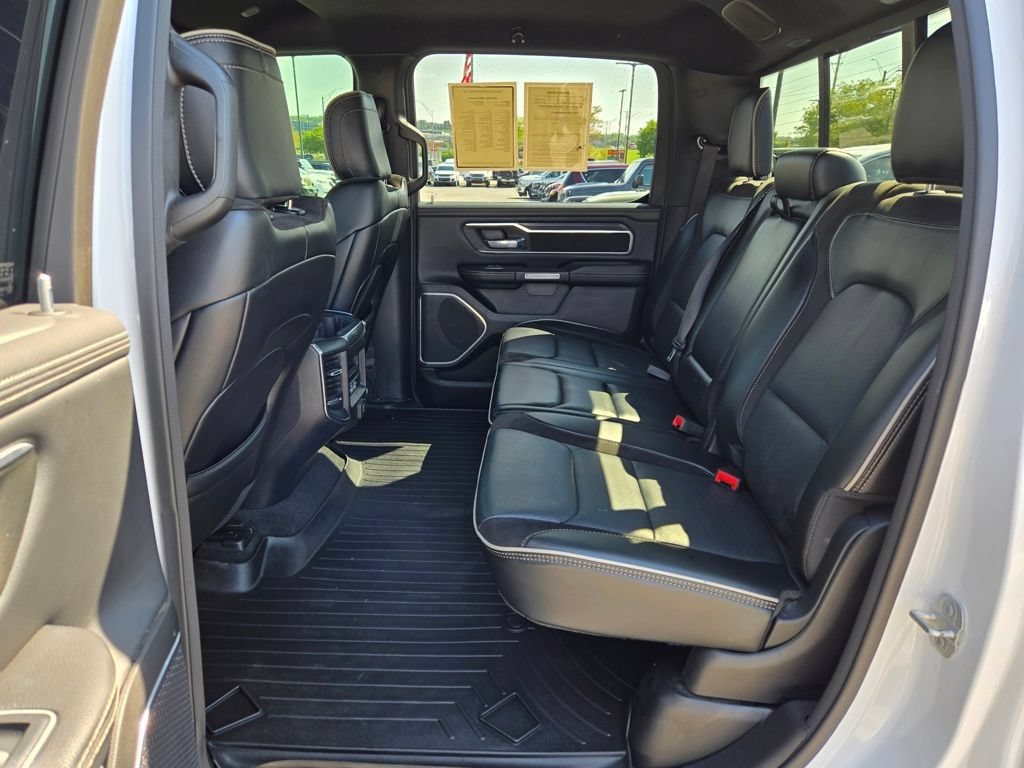 Used 2023 RAM 1500 Laramie AWD/4WD image 29