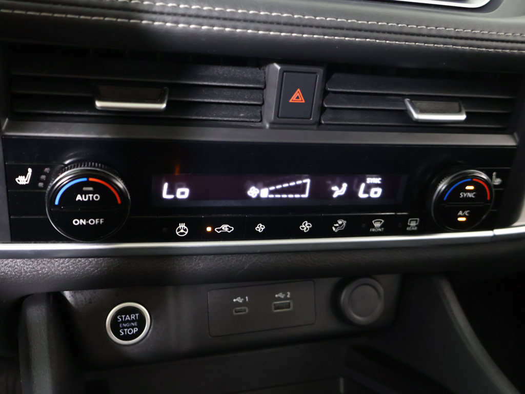 Used 2023 Nissan Rogue SV w/ SV Premium B Package FWD image 48