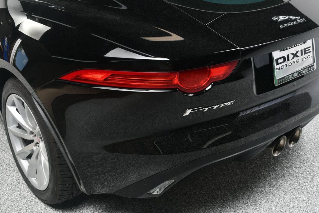 Used 2017 Jaguar F-TYPE Coupe RWD image 14