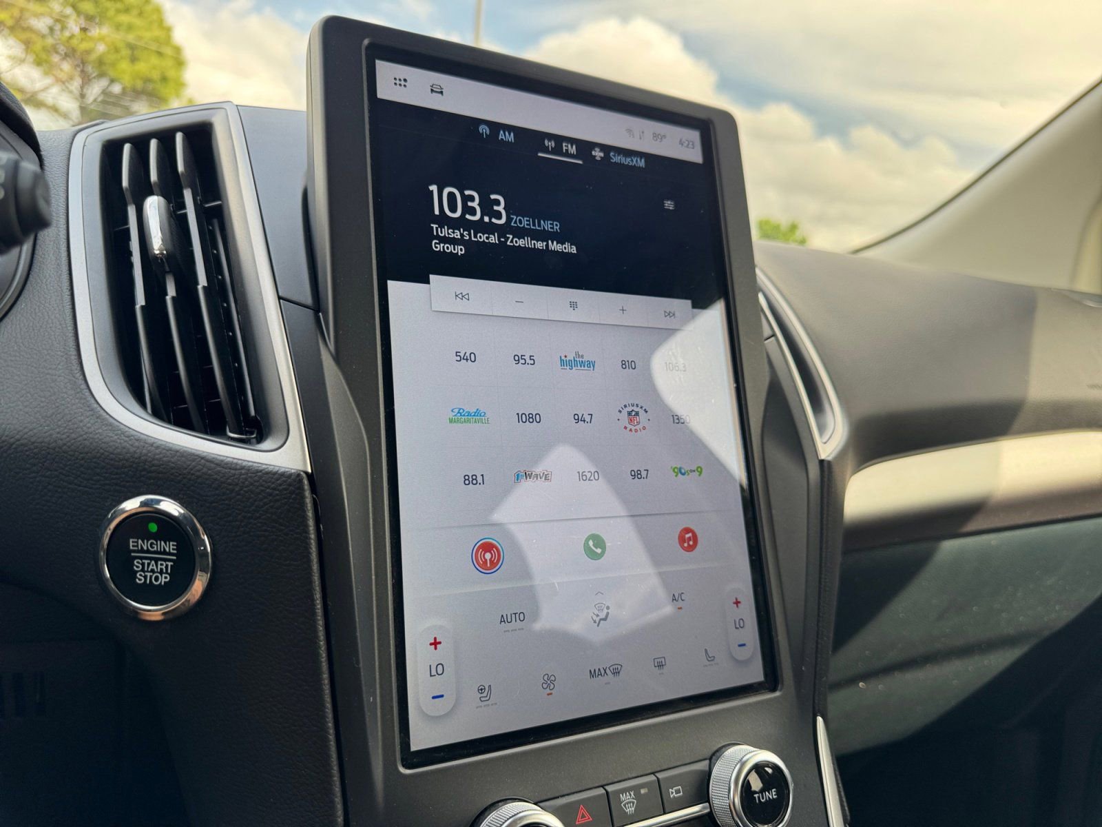 Used 2024 Ford Edge SEL w/ Convenience Package image 26