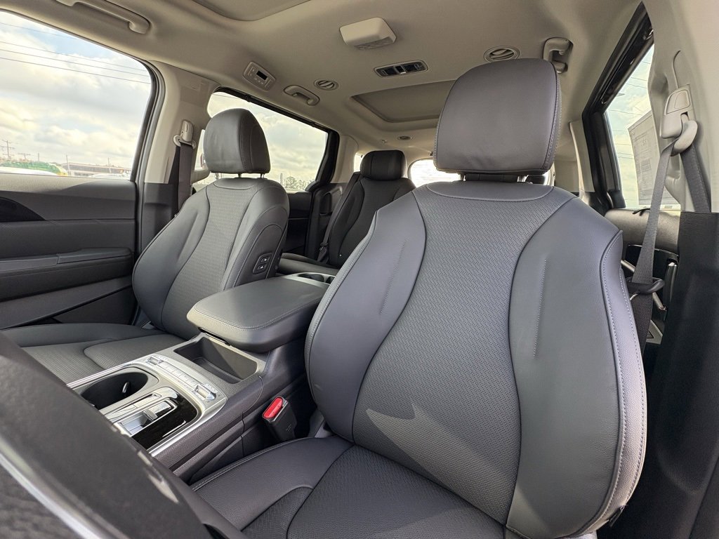 New 2026 Kia Carnival SX Prestige image 22