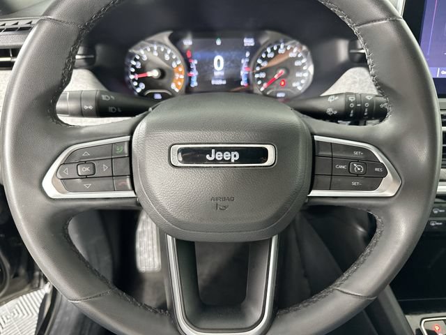 Used 2024 Jeep Compass Latitude AWD/4WD image 18