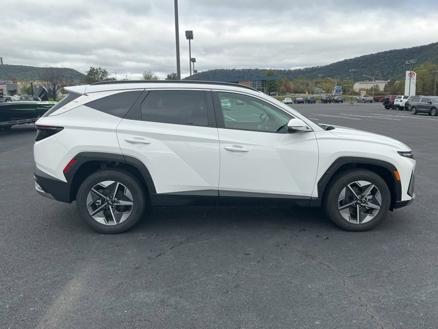 Certified 2025 Hyundai Tucson SEL image 4