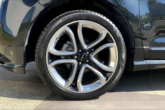 Used 2014 Ford Edge Sport w/ Driver Entry Package AWD/4WD image 9