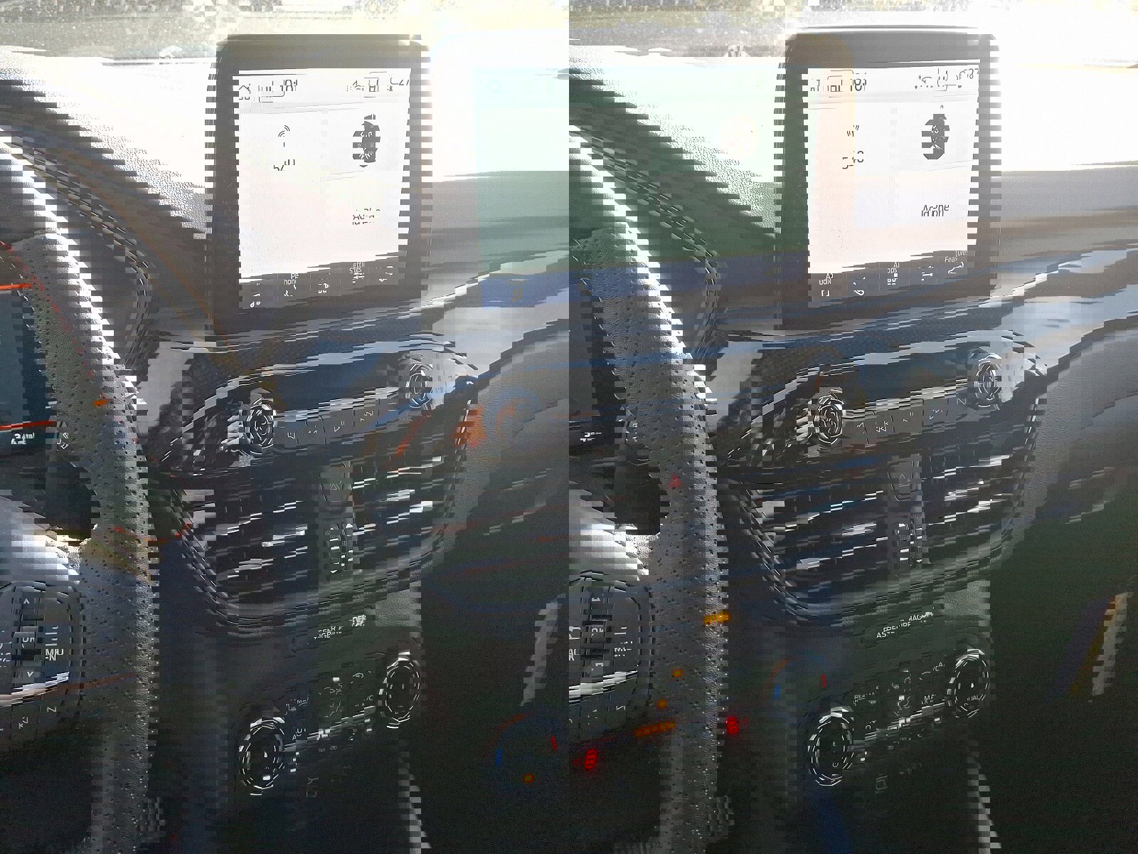 New 2025 Ford Escape ST-Line w/ Equipment Group 301A image 23