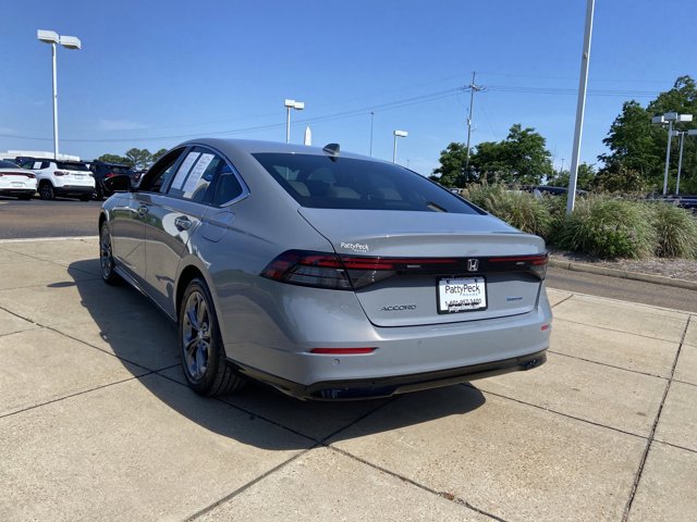 Used 2025 Honda Accord EX-L image 9