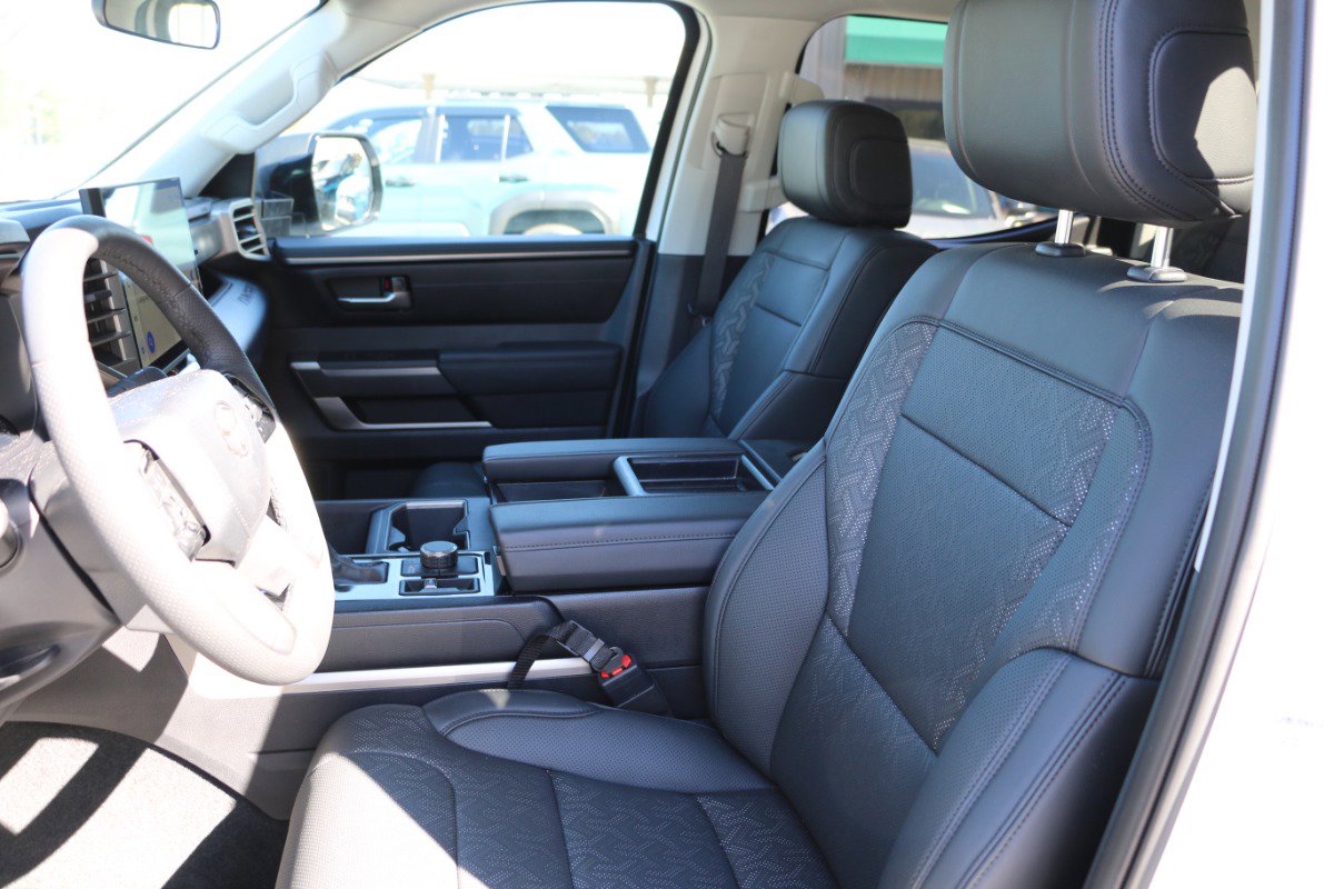 Used 2024 Toyota Tundra SR5 image 22