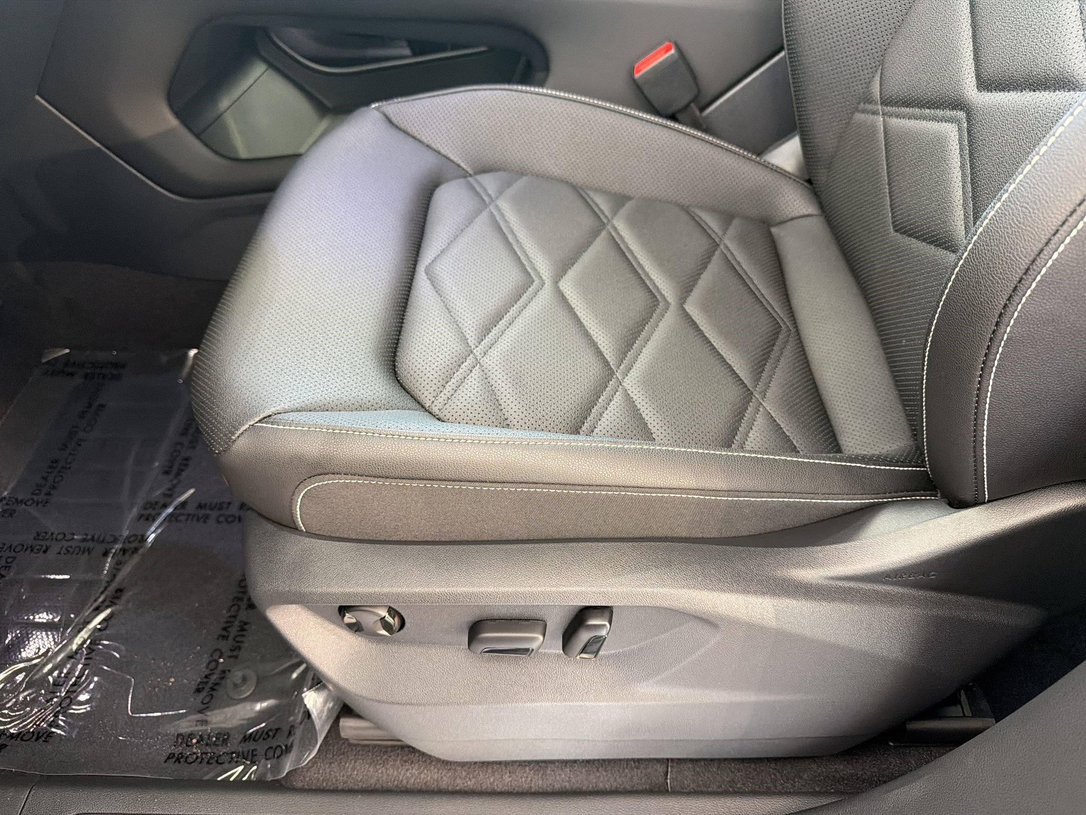 New 2026 Volkswagen Atlas SE FWD image 16