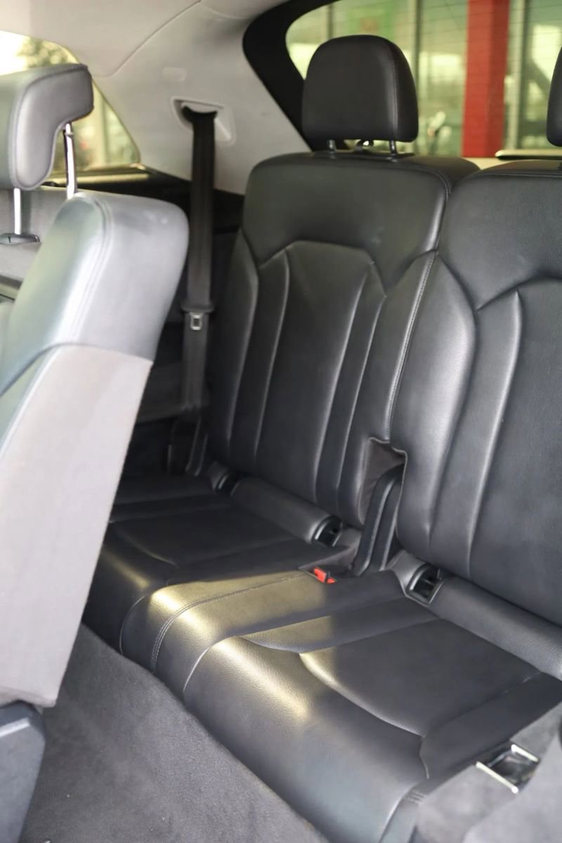 Used 2018 Audi Q7 3.0T Premium Plus w/ Premium Plus Package image 40