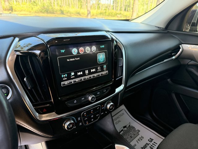 Used 2019 Chevrolet Traverse LT FWD image 17