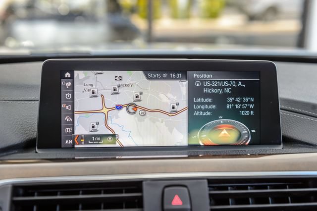 Used 2018 BMW 340i xDrive Sedan AWD/4WD image 31