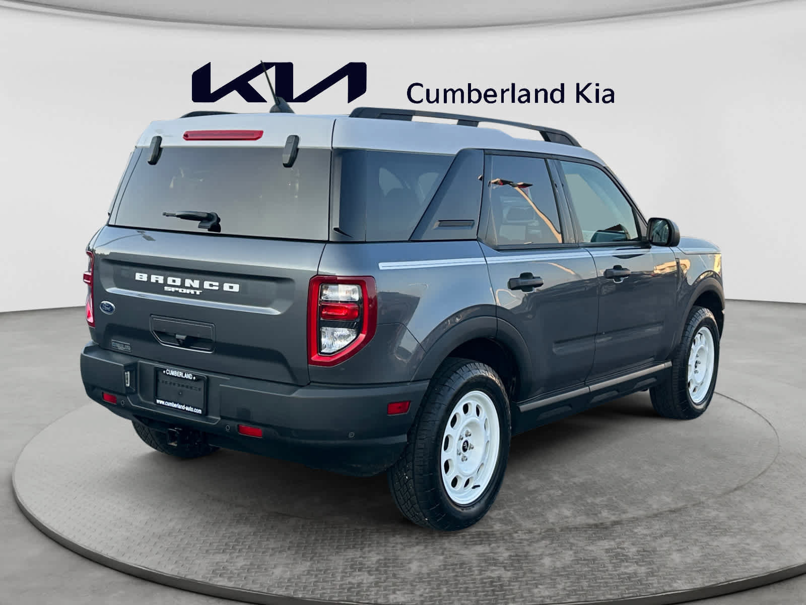 Used 2024 Ford Bronco Sport Heritage w/ Heritage Convenience Package AWD/4WD image 5