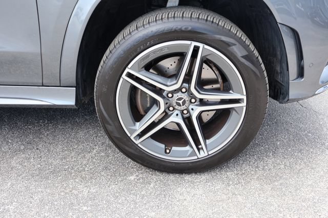 Used 2022 Mercedes-Benz GLS 450 4MATIC image 11