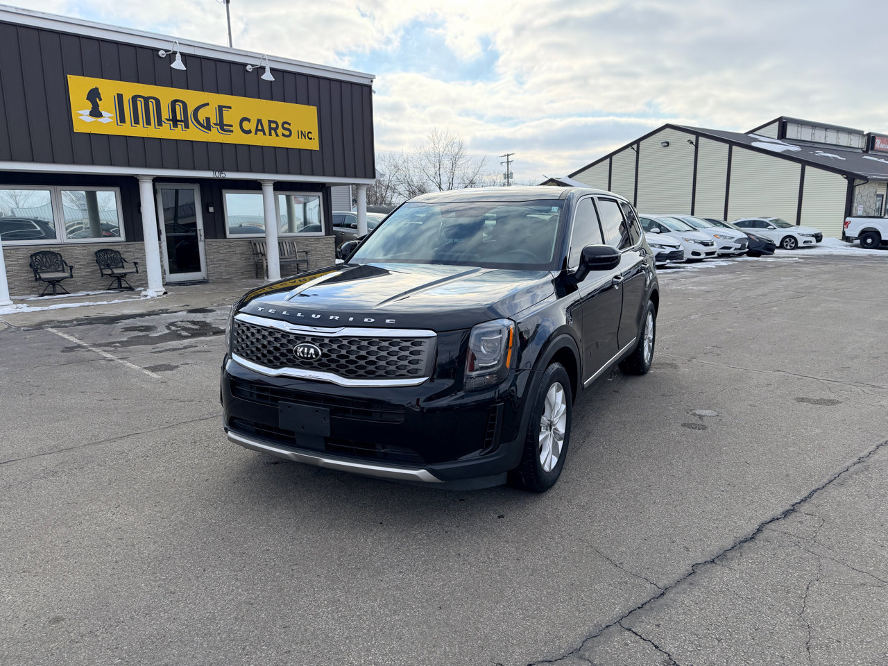 Used 2020 Kia Telluride LX image 2