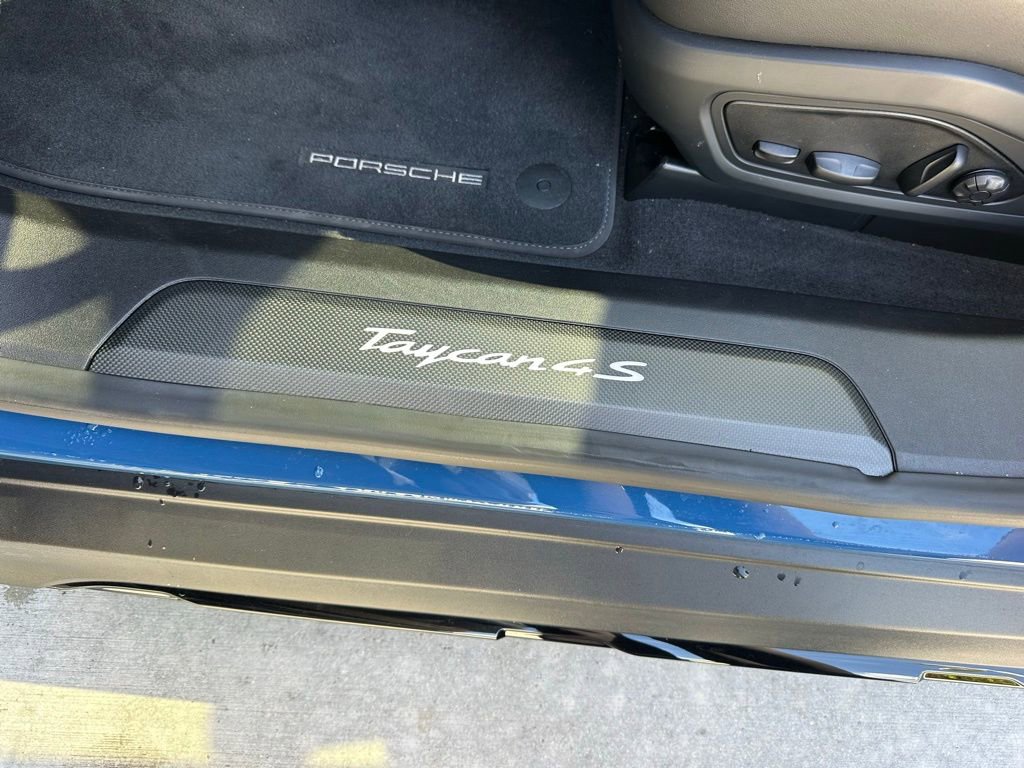 Certified 2025 Porsche Taycan 4S image 24