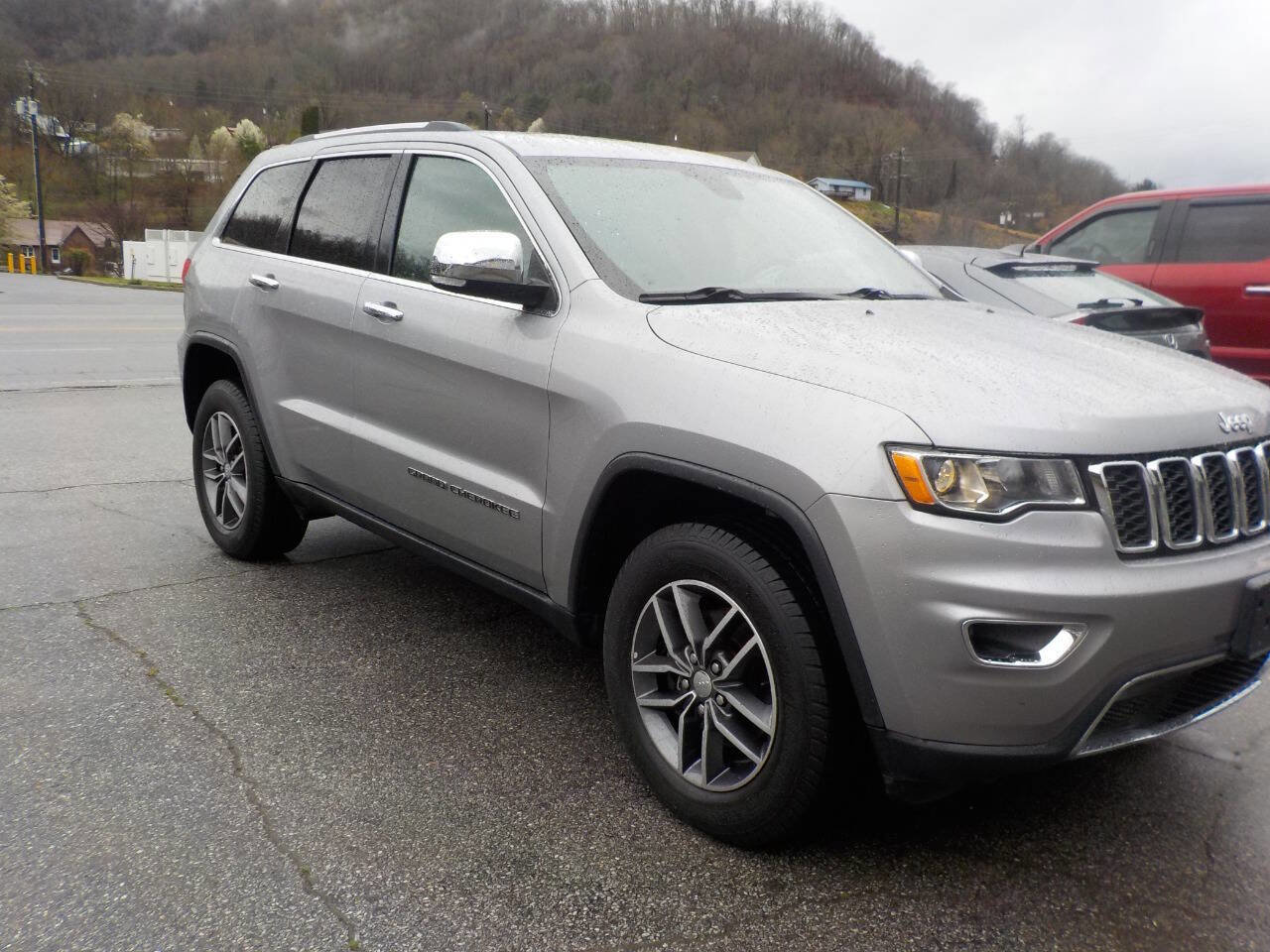 Used 2018 Jeep Grand Cherokee Limited image 5