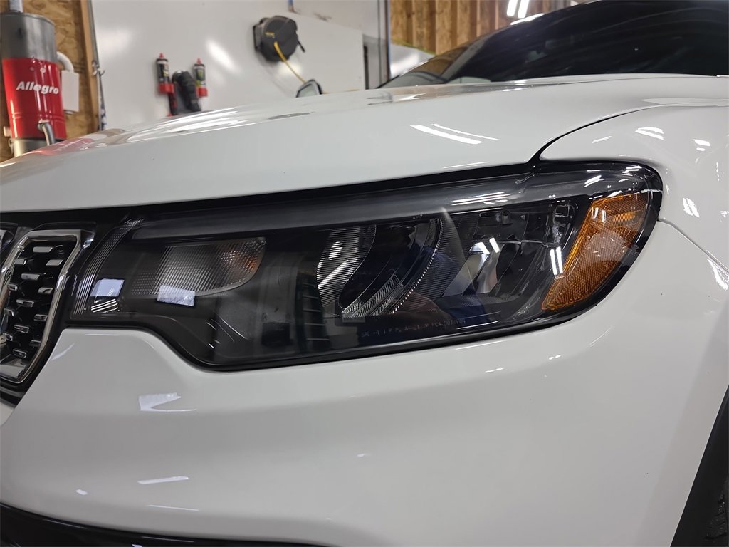 Used 2024 Jeep Compass Limited image 29