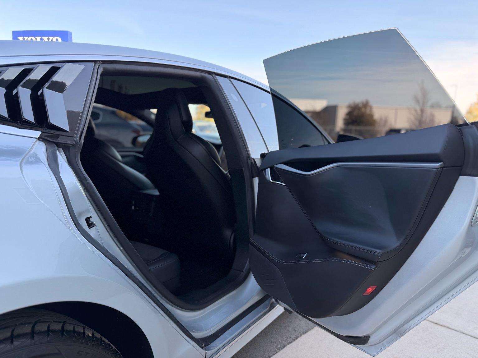 Used 2018 Tesla Model S 75D image 23