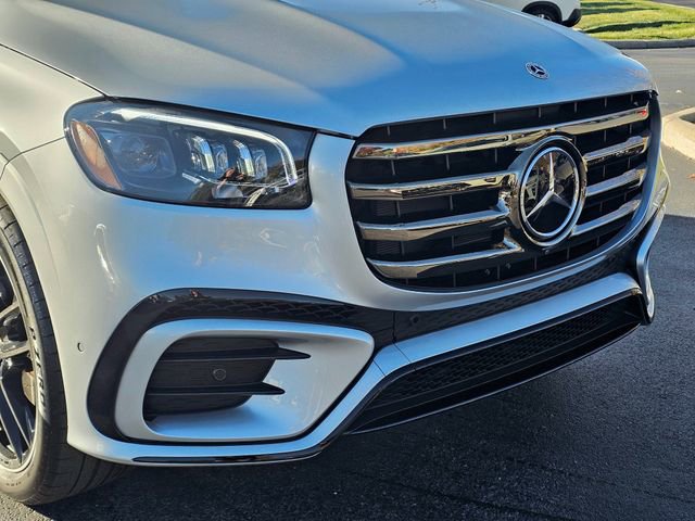 New 2025 Mercedes-Benz GLS 580 4MATIC image 3