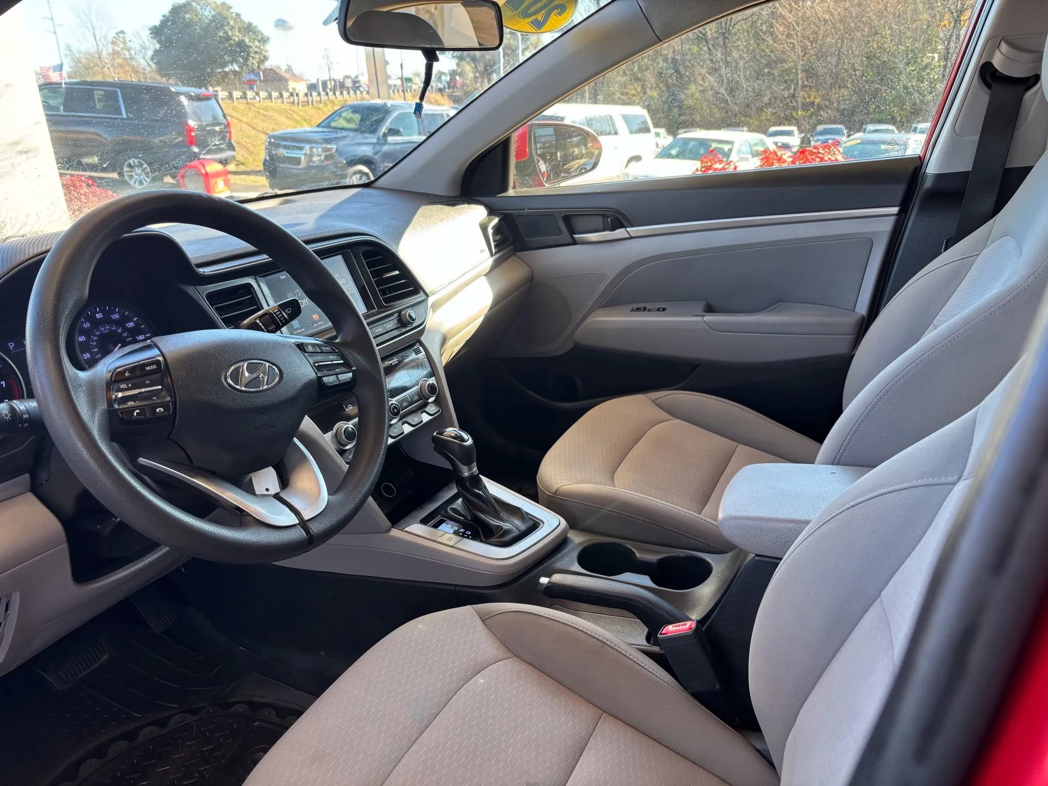 Used 2020 Hyundai Elantra SEL image 7