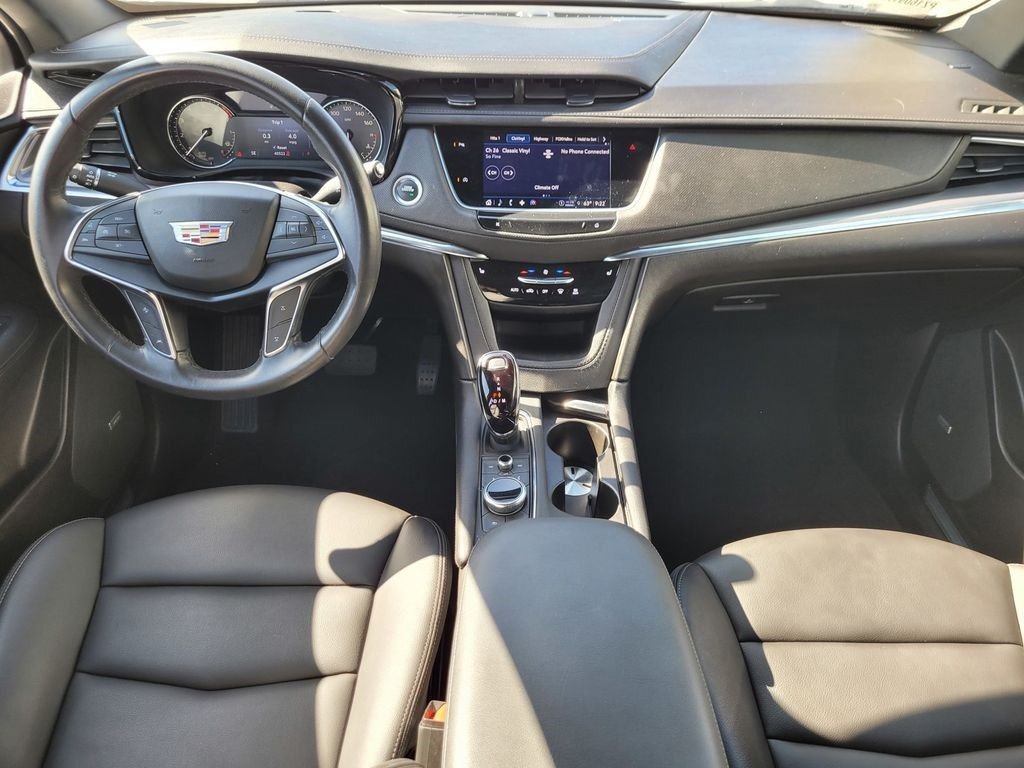 Certified 2023 Cadillac XT5 Luxury FWD image 13